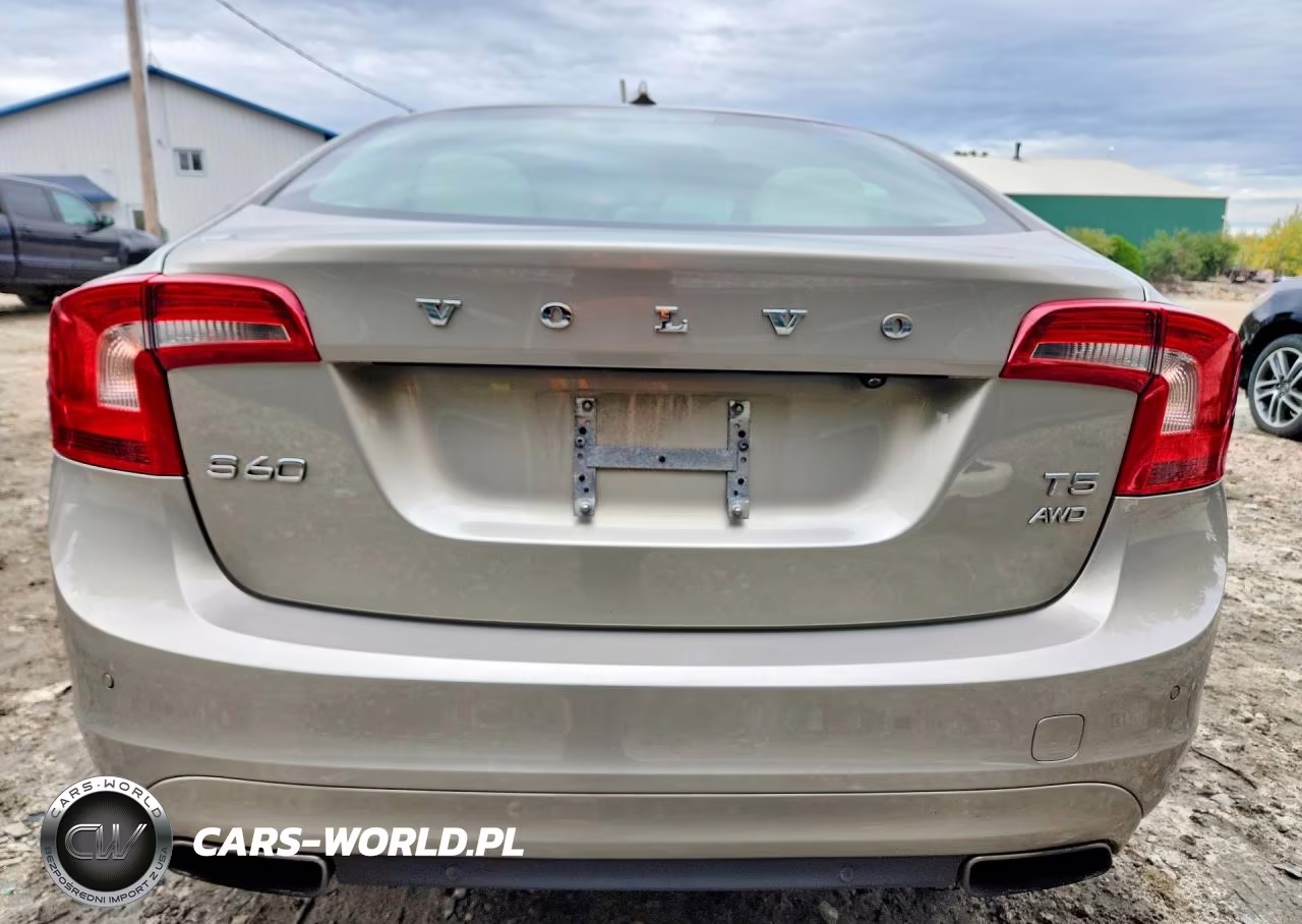 2015 Volvo S60 Platinum VIN:YV1612TD9F1309707 - 6