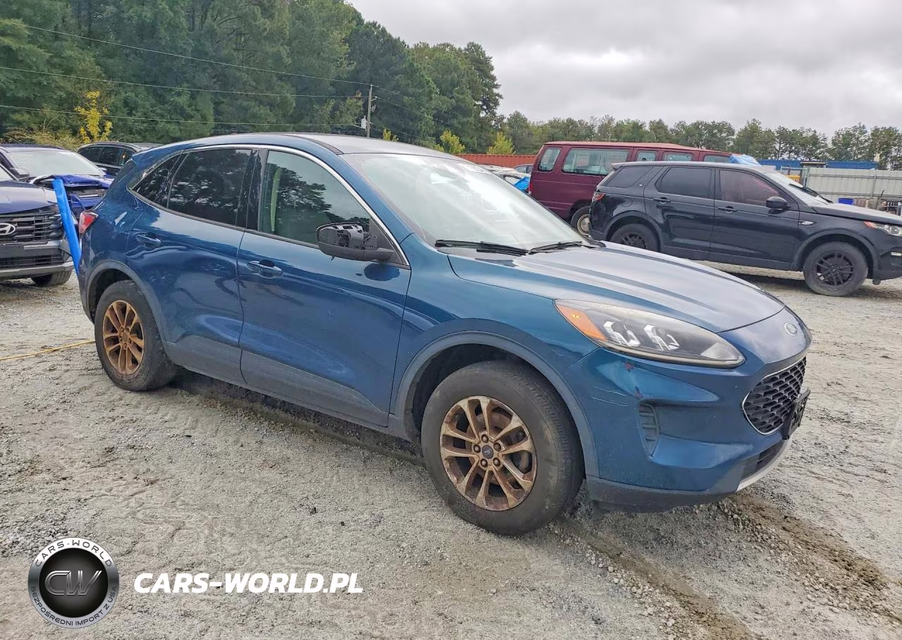 2020 Ford Escape Se VIN:1FMCU9G64LUC75489 - 4