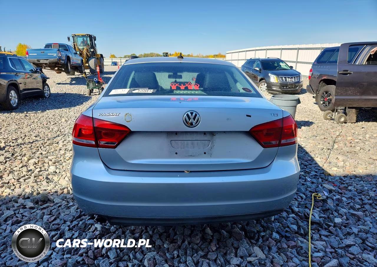 2015 Volkswagen Passat S VIN:1VWAT7A30FC056652 - 6