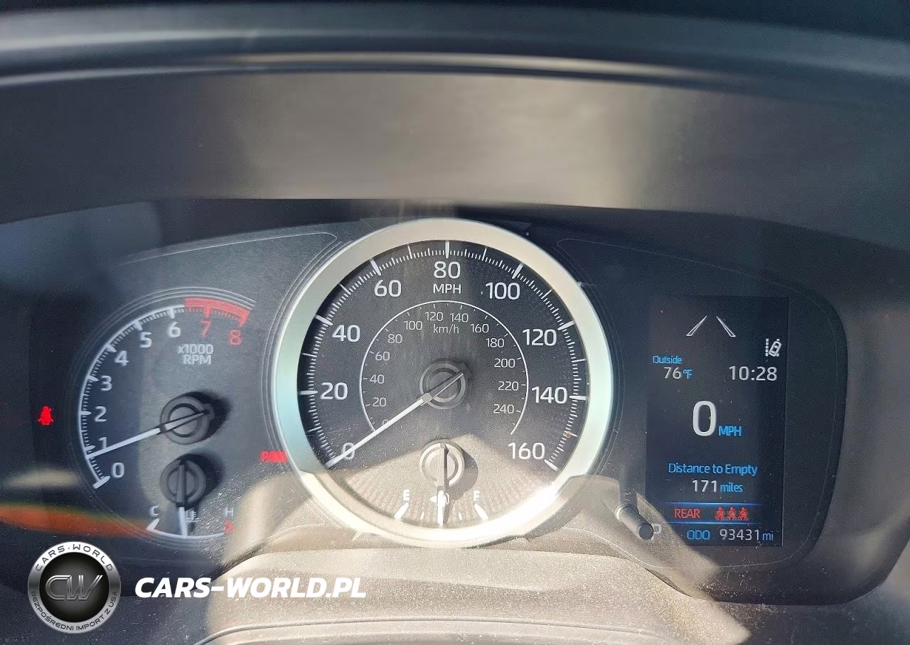 2021 Toyota Corolla Le VIN:JTDEPMAE3MJ161252 - 9