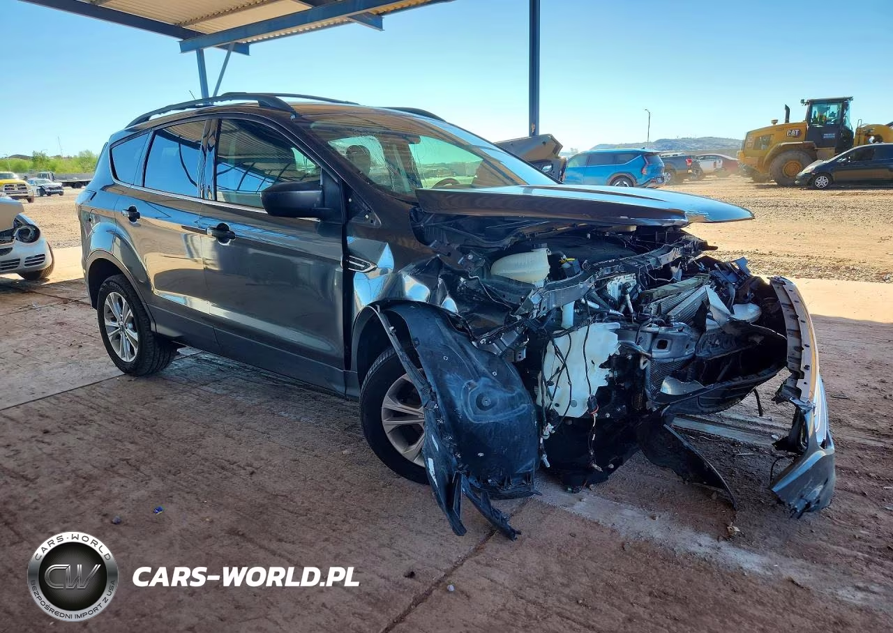 2018 Ford Escape Se VIN:1FMCU0GD4JUC36053 - 4