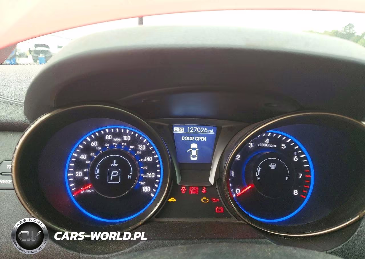 2016 Hyundai Genesis Coupe 3.8 Ultimate VIN:KMHHU6KJ6GU136468 - 9