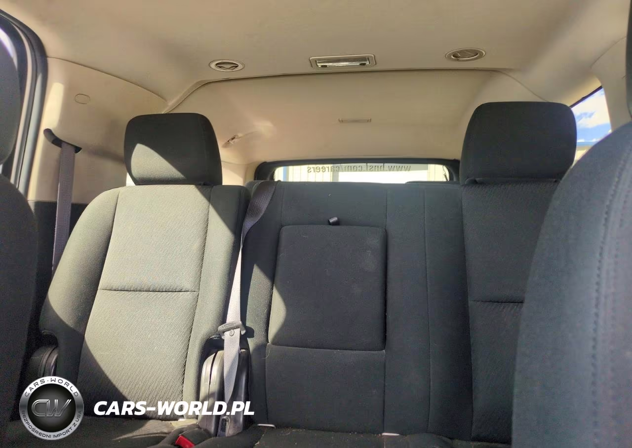 2012 Chevrolet Suburban K2500 VIN:1GNWK5EG0CR246481 - 10