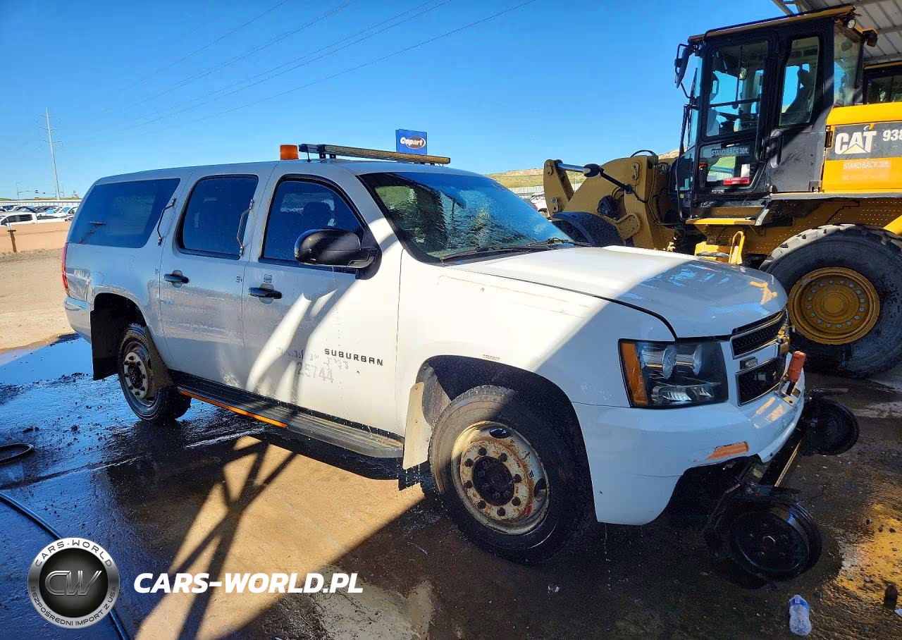 2012 Chevrolet Suburban K2500 VIN:1GNWK5EG0CR246481 - 4