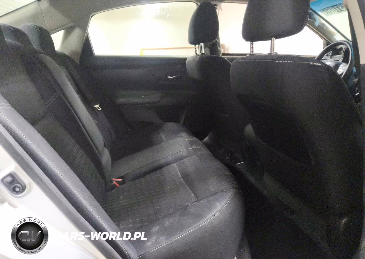 2018 Nissan Altima 2.5 S VIN:1N4AL3AP0JC233715 - 10