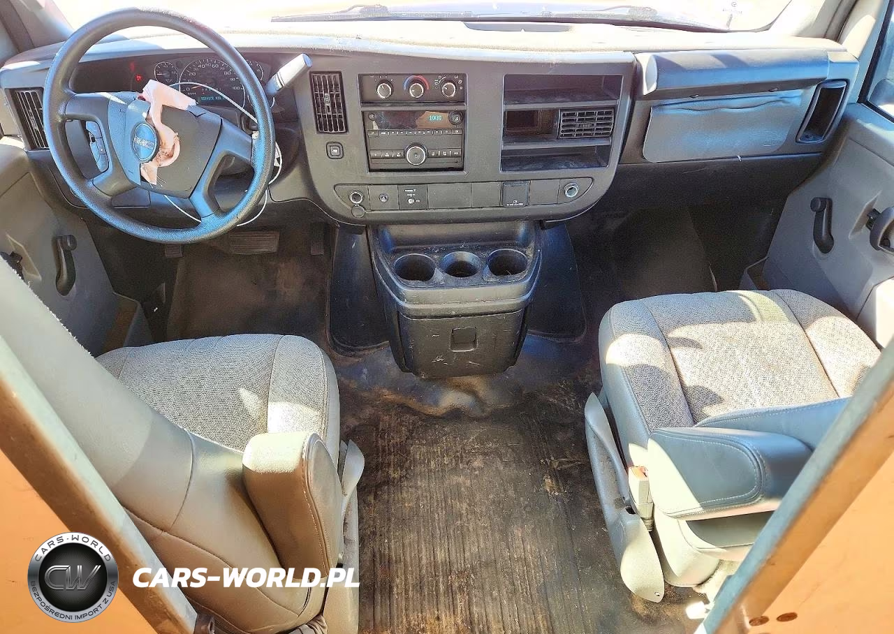 2020 GMC Savana Delivery Truck VIN:1GD07RFP3L1215483 - 8