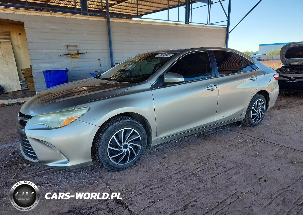 2015 Toyota Camry Le
