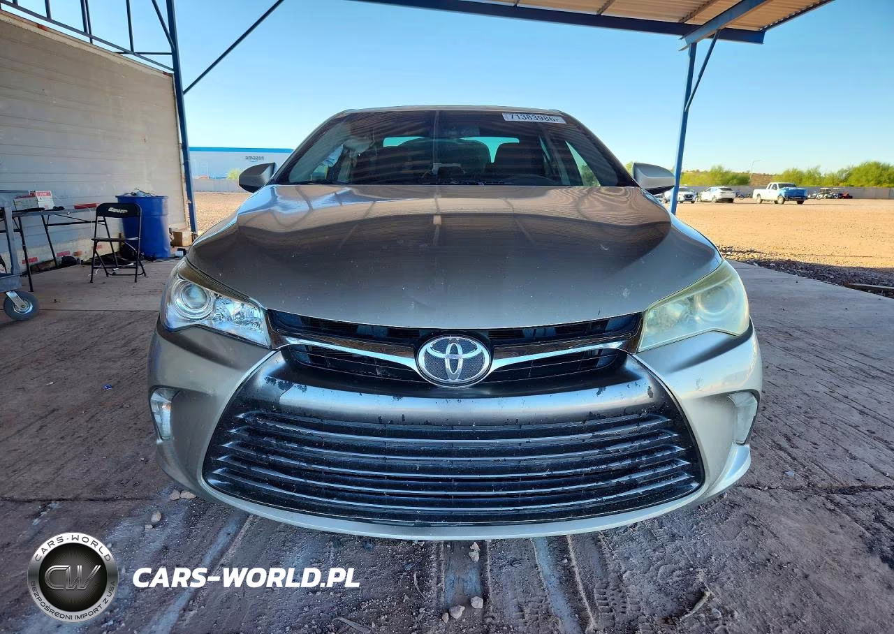 2015 Toyota Camry Le VIN:4T4BF1FK0FR475589 - 5