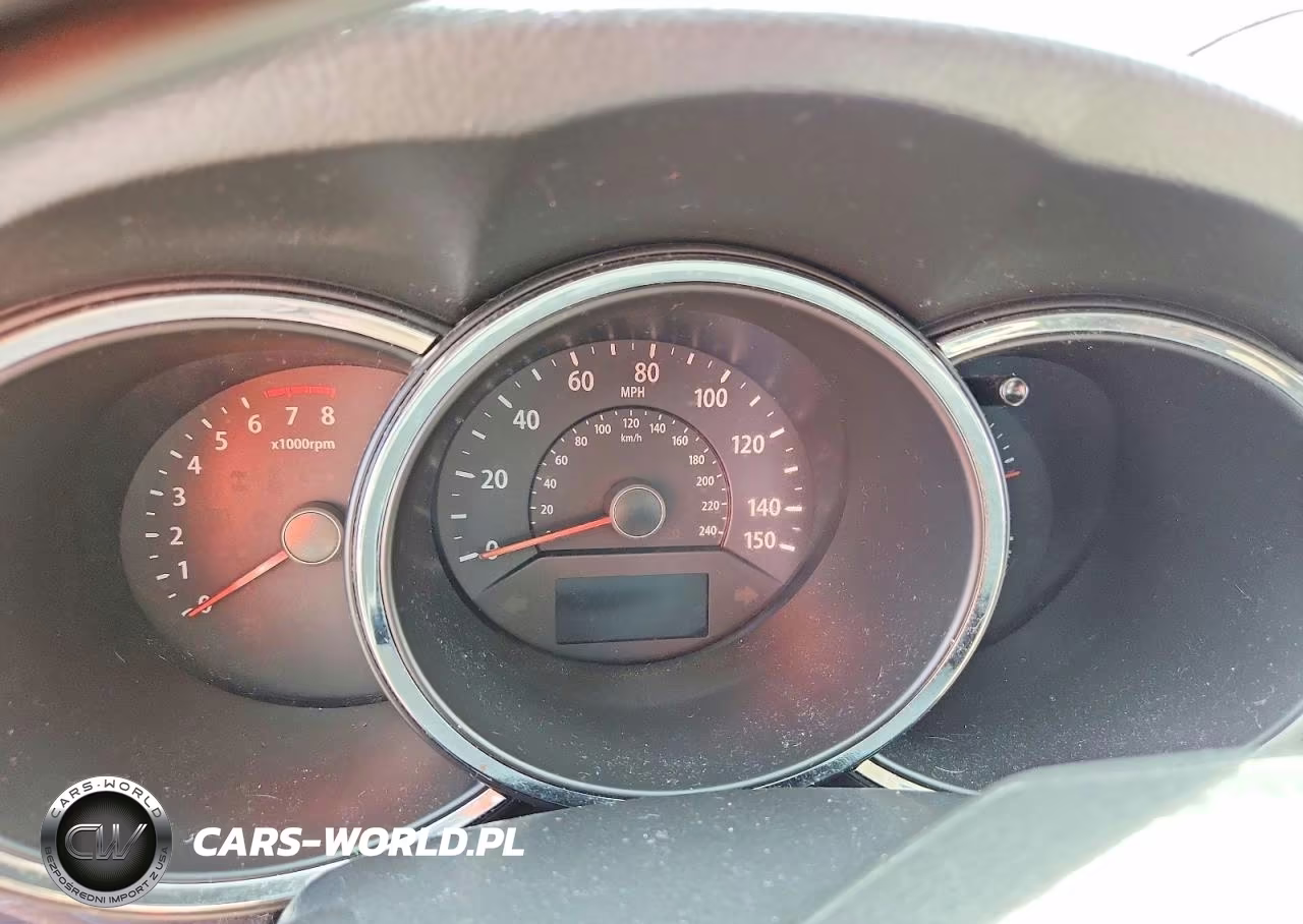 2013 Kia Sorento Lx VIN:5XYKT3A63DG322703 - 9