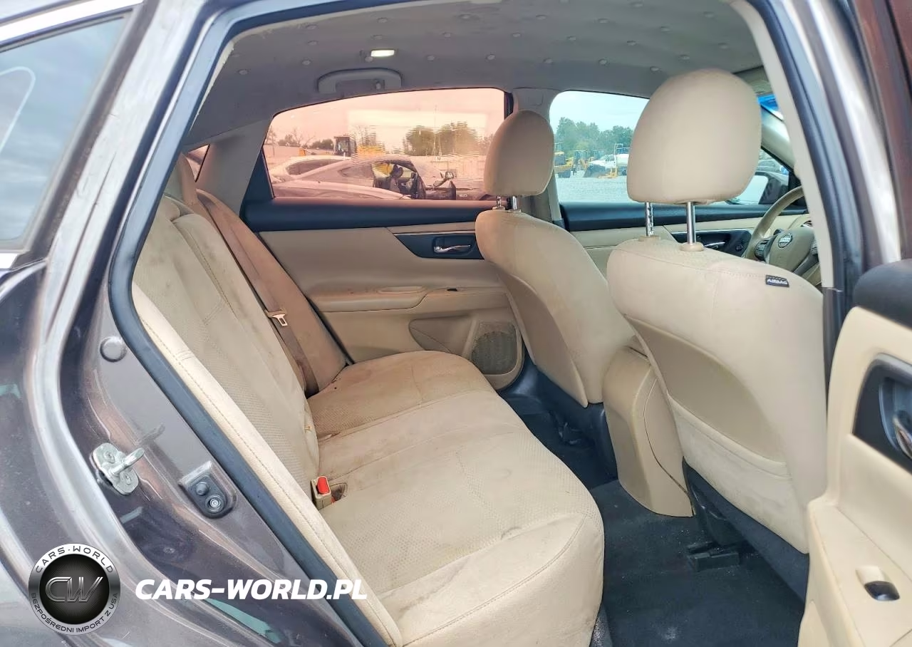 2015 Nissan Altima 2.5 VIN:1N4AL3AP1FC587816 - 10
