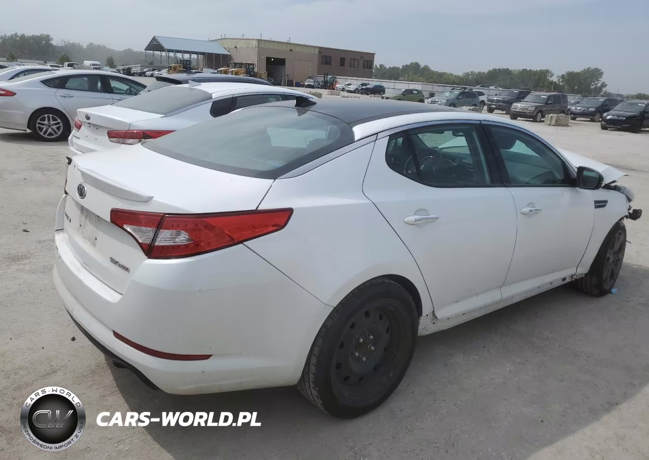 2012 Kia Optima Sx VIN:5XXGR4A64CG047887 - 3