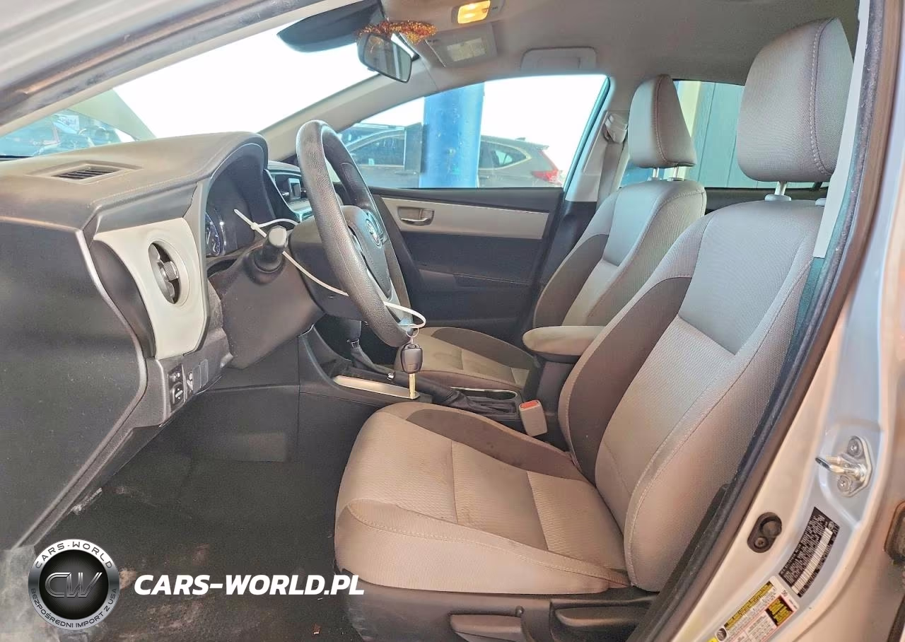 2017 Toyota Corolla Le VIN:2T1BURHE5HC889462 - 7
