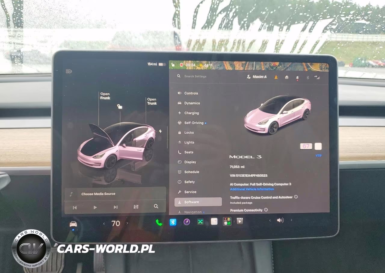 2023 Tesla Model 3 VIN:5YJ3E1EA4PF493523 - 9