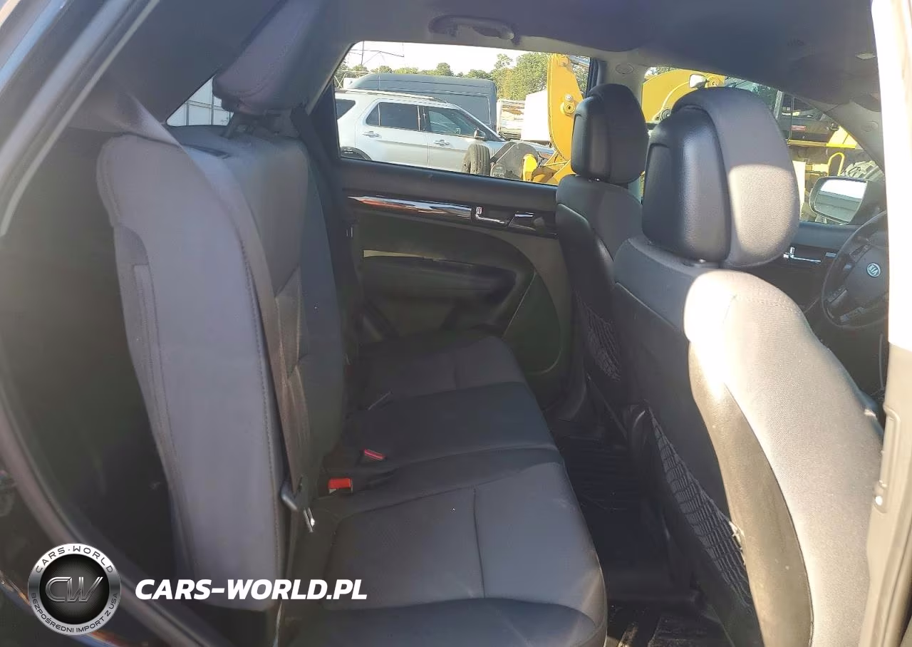 2013 Kia Sorento Lx VIN:5XYKT4A15DG416916 - 11