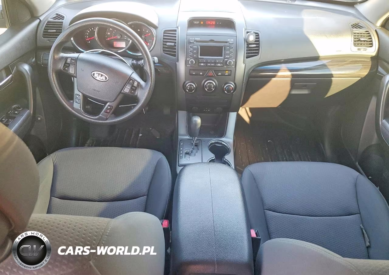 2013 Kia Sorento Lx VIN:5XYKT4A15DG416916 - 8