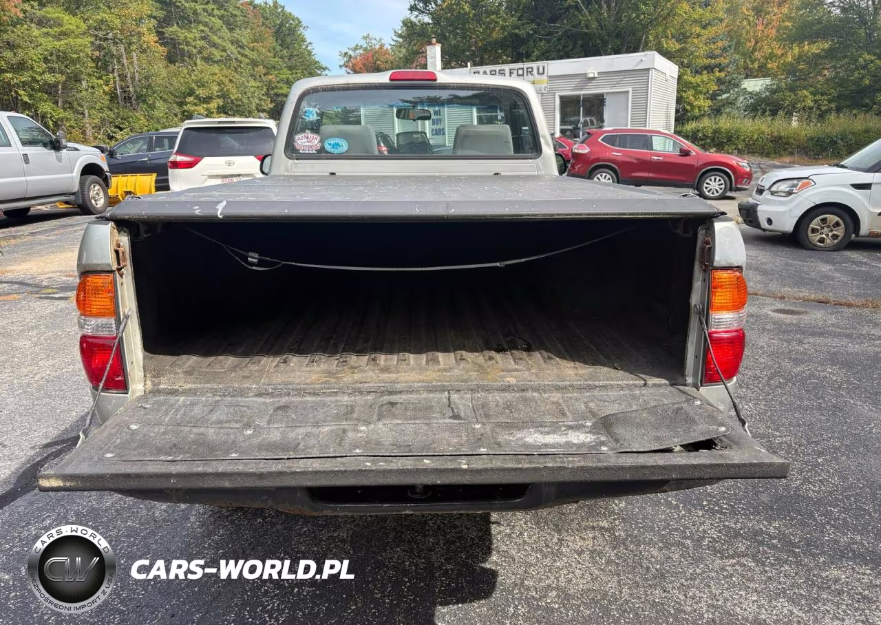 2001 Toyota Tacoma Deluxe VIN:5TEPM62NX12729929 - 6