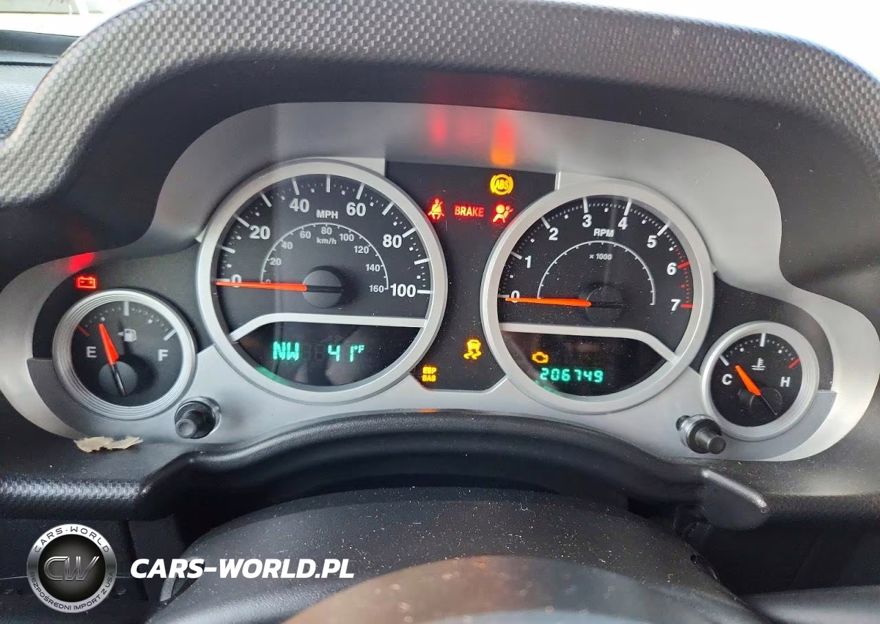 2010 Jeep Wrangler Sport VIN:1J4GA2D12AL216856 - 9