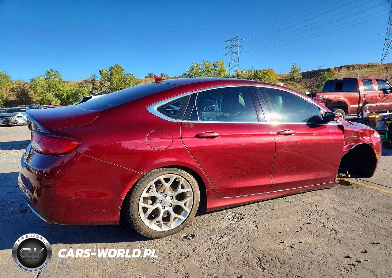 2015 Chrysler 200 C VIN:1C3CCCEGXFN583236 - 3