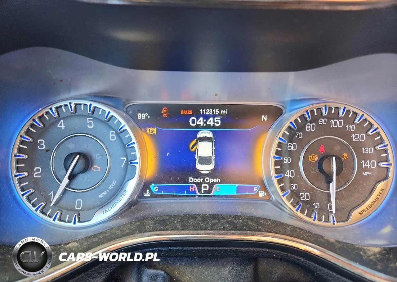 2015 Chrysler 200 C VIN:1C3CCCEGXFN583236 - 9