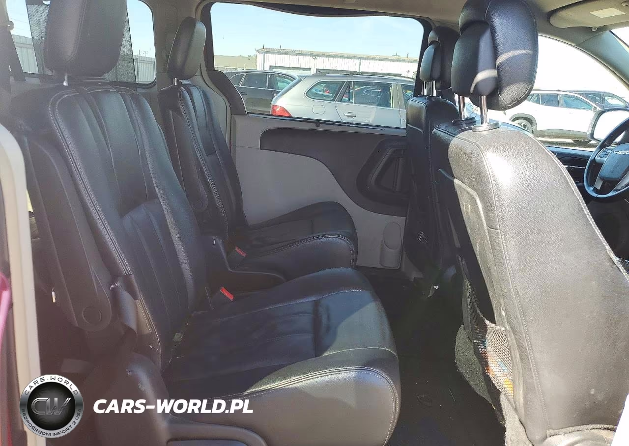 2014 Chrysler Town & Country Touring VIN:2C4RC1BG3ER300305 - 11