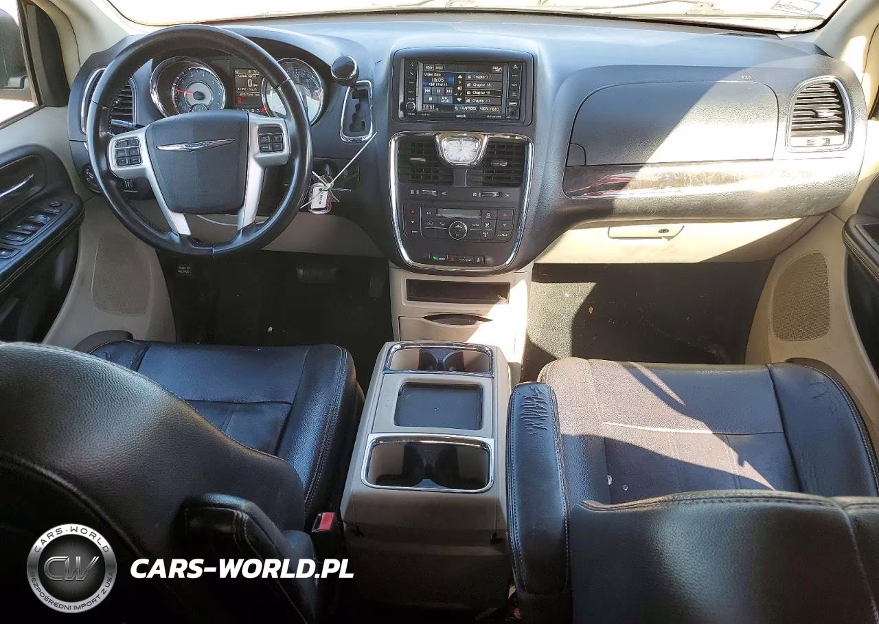 2014 Chrysler Town & Country Touring VIN:2C4RC1BG3ER300305 - 8