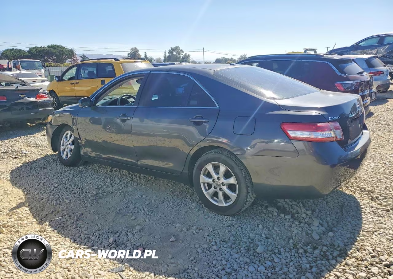 2011 Toyota Camry Le VIN:4T1BF3EK2BU130212 - 2