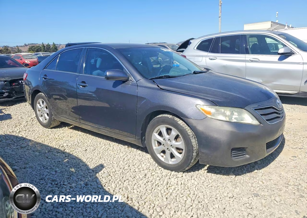 2011 Toyota Camry Le VIN:4T1BF3EK2BU130212 - 4