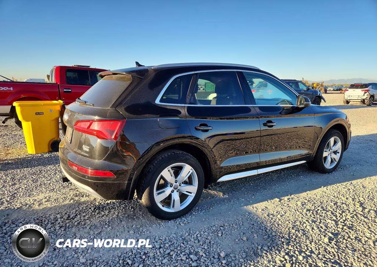 2018 Audi Q5 Premium Plus VIN:WA1BNAFY3J2074798 - 3