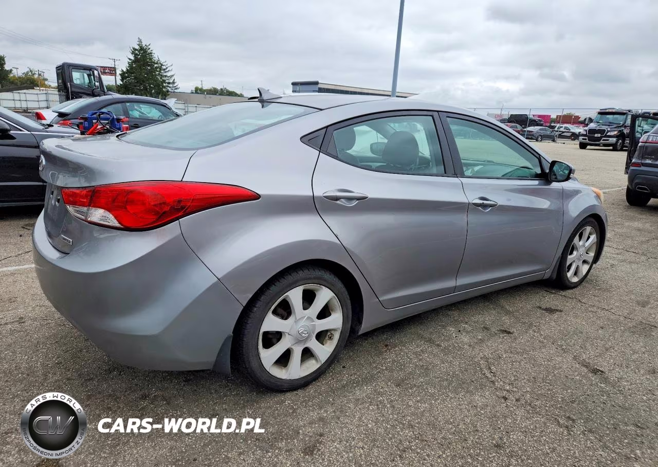 2013 Hyundai Elantra Limited VIN:KMHDH4AE4DU680233 - 3