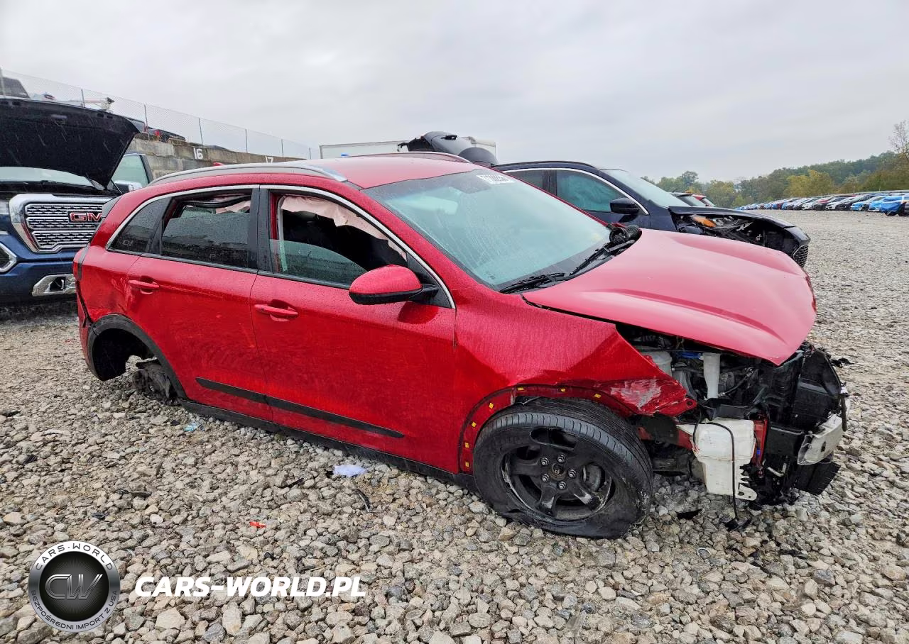 2018 Kia Niro Lx VIN:KNDCB3LC7J5190155 - 4