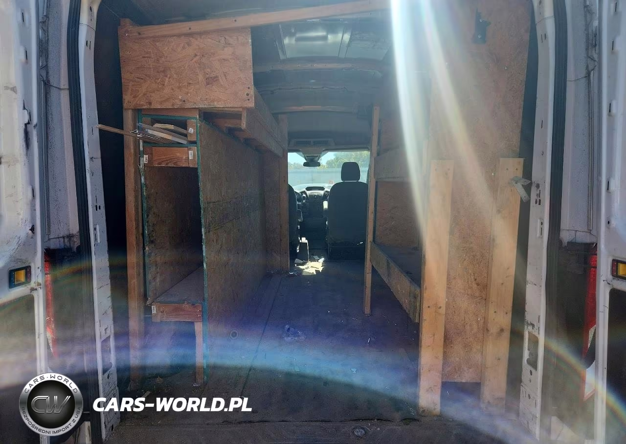 2015 Ford Transit T-250 VIN:1FTNR2CM2FKA03369 - 10