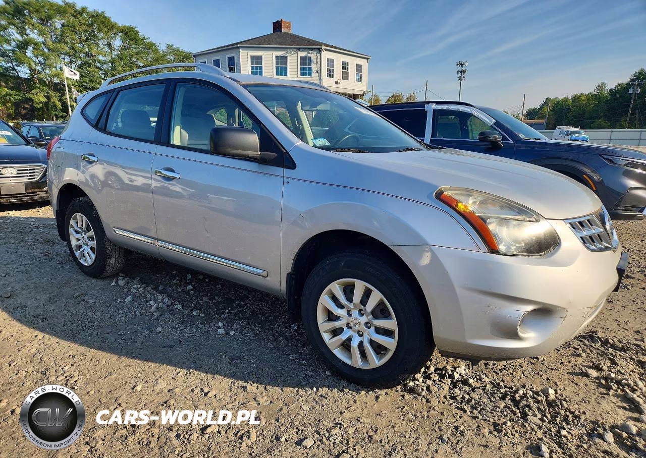 2015 Nissan Rogue Select S VIN:JN8AS5MV3FW754747 - 4