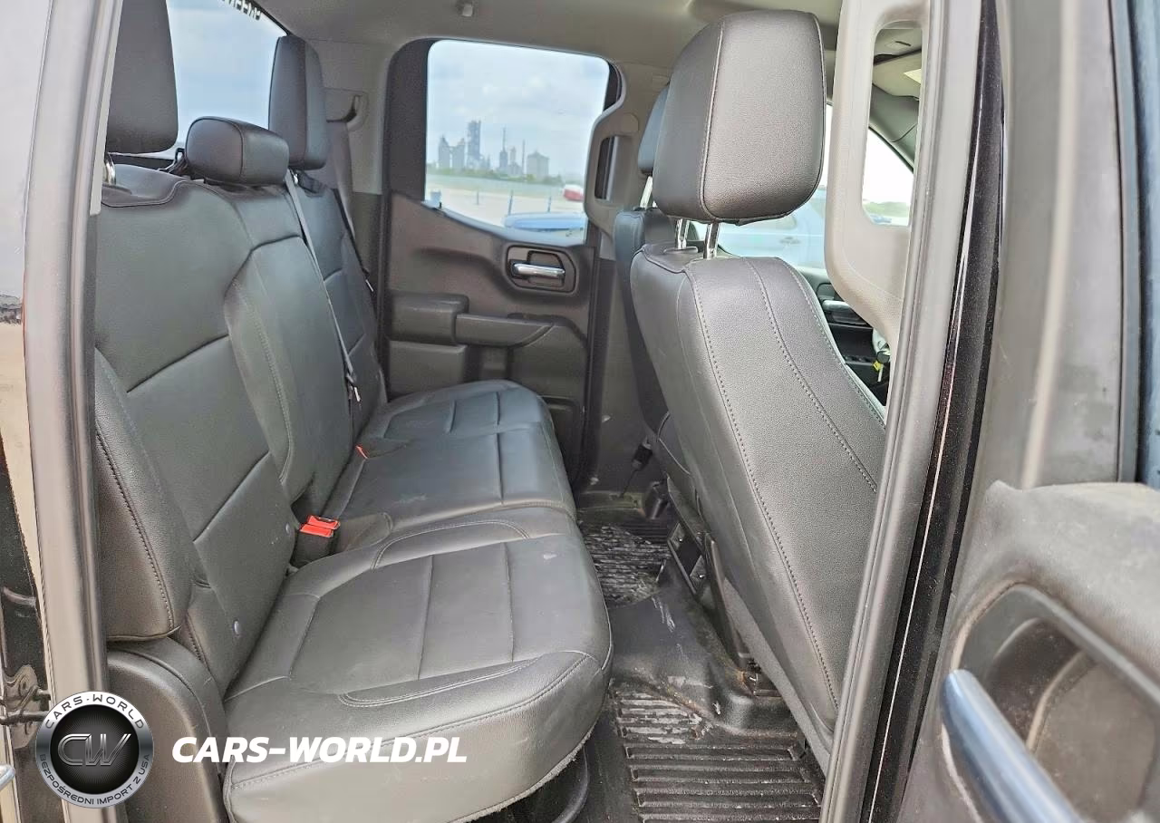 2019 Chevrolet Silverado C1500 VIN:1GCRWAEH3KZ396417 - 10