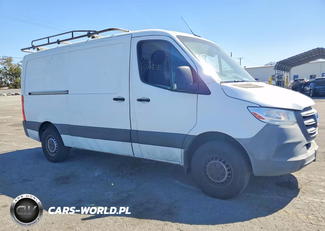 2019 Mercedes-Benz Sprinter 1500-2500 VIN:WD4PE7ED6KT010463 - 4