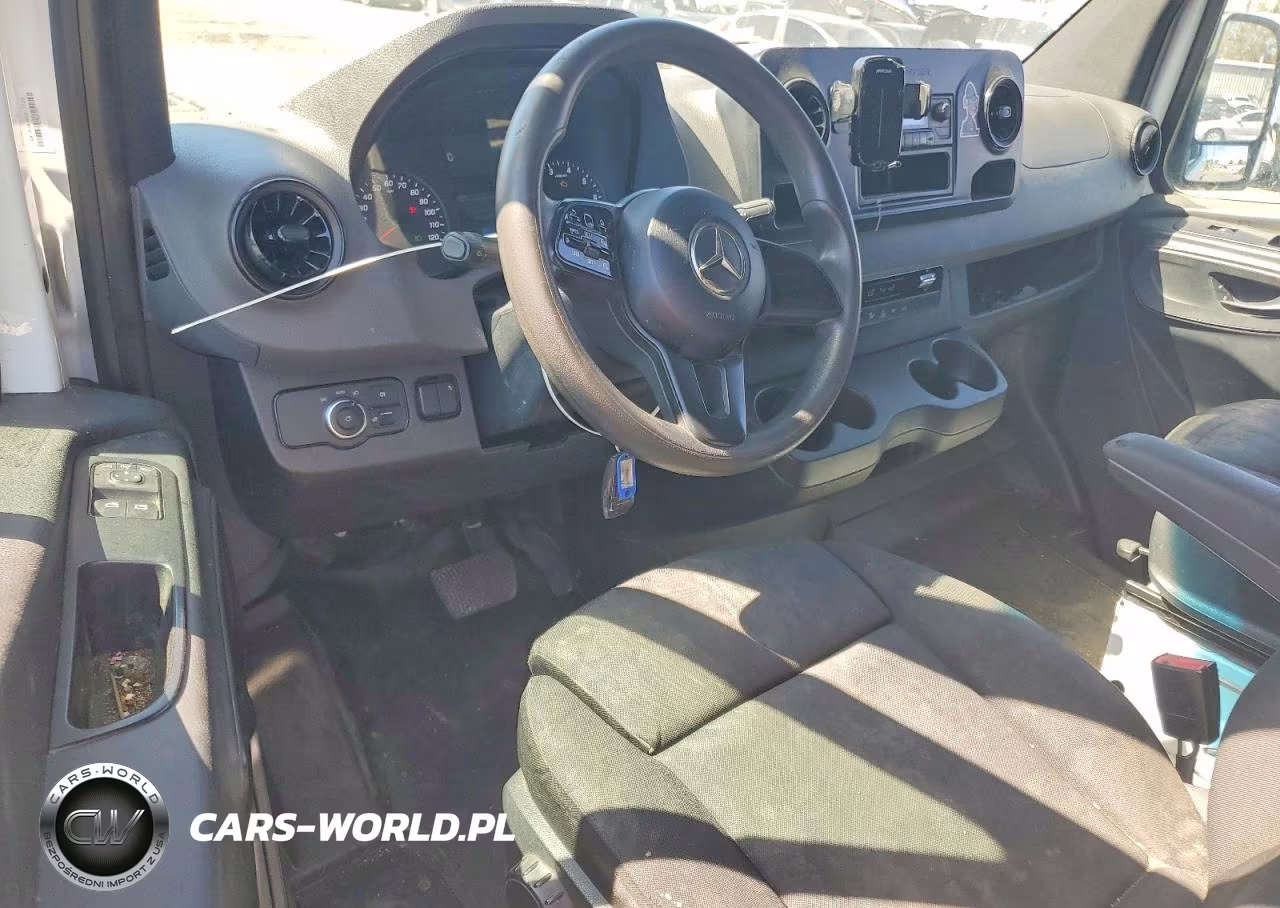 2019 Mercedes-Benz Sprinter 1500-2500 VIN:WD4PE7ED6KT010463 - 8