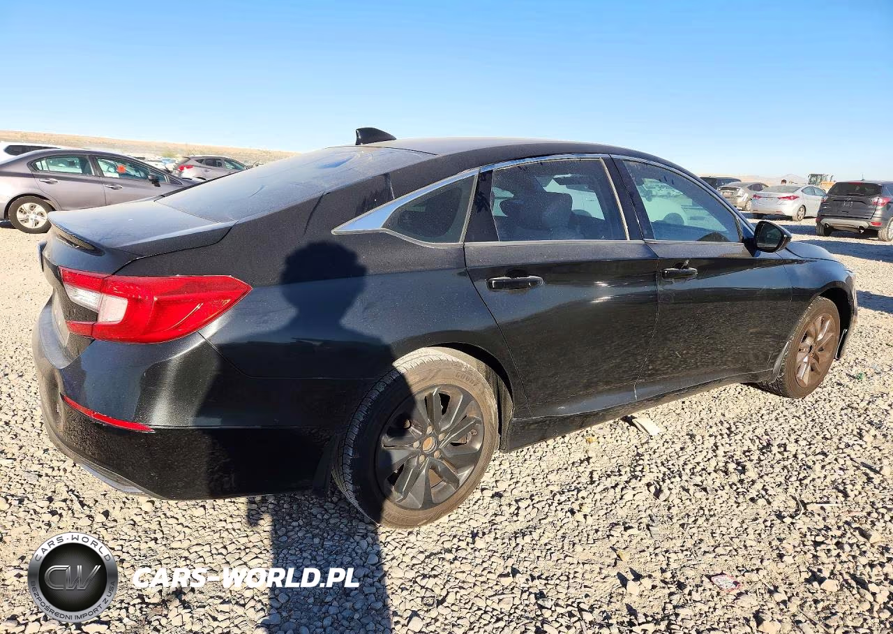 2018 Honda Accord Lx VIN:1HGCV1F10JA004647 - 3