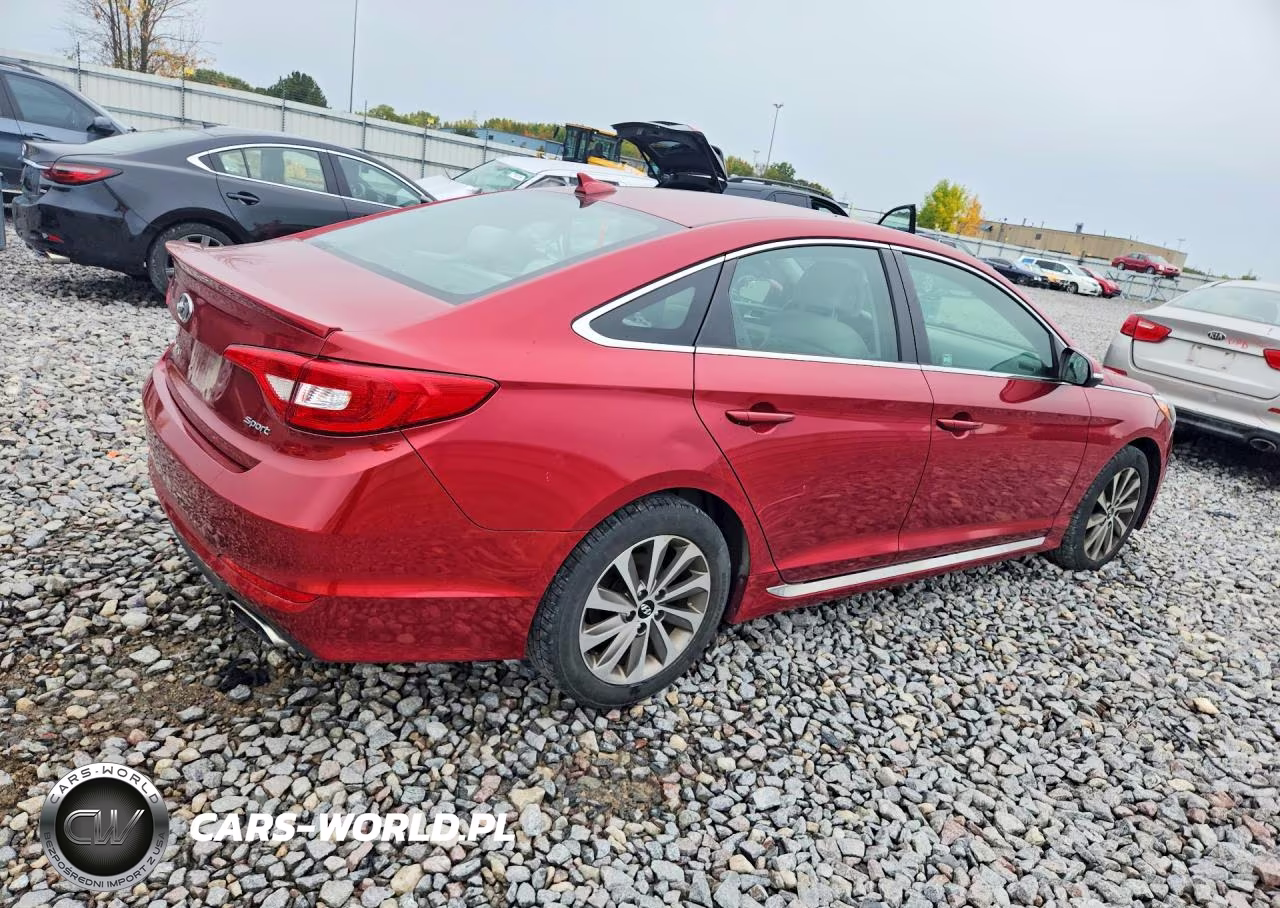 2016 Hyundai Sonata Sport VIN:5NPE34AF0GH353472 - 3