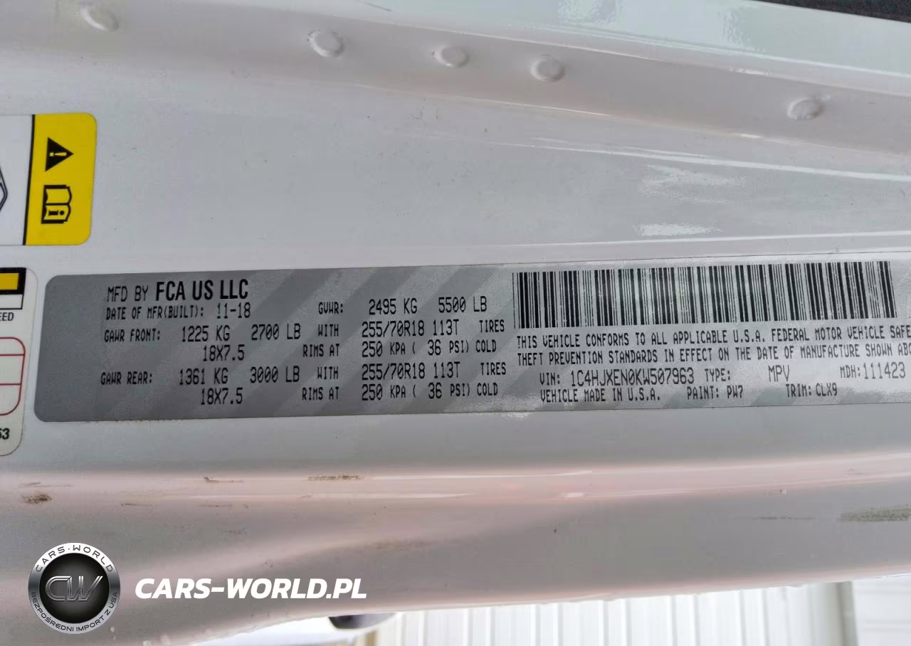 2019 Jeep Wrangler Unlimited Sahara VIN:1C4HJXEN0KW507963 - 13