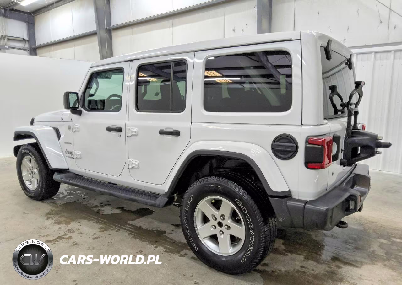 2019 Jeep Wrangler Unlimited Sahara VIN:1C4HJXEN0KW507963 - 2