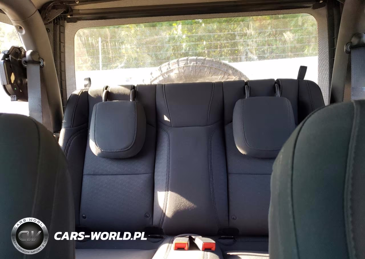 2021 Jeep Wrangler Sport VIN:1C4HJXAG7MW541442 - 10