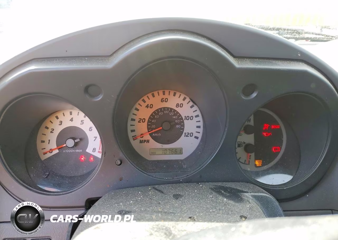 2004 Nissan Xterra Xe VIN:5N1ED28T34C614979 - 9