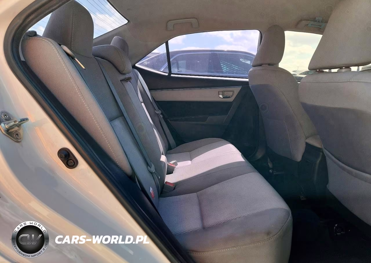 2015 Toyota Corolla Le VIN:5YFBURHE6FP207296 - 10