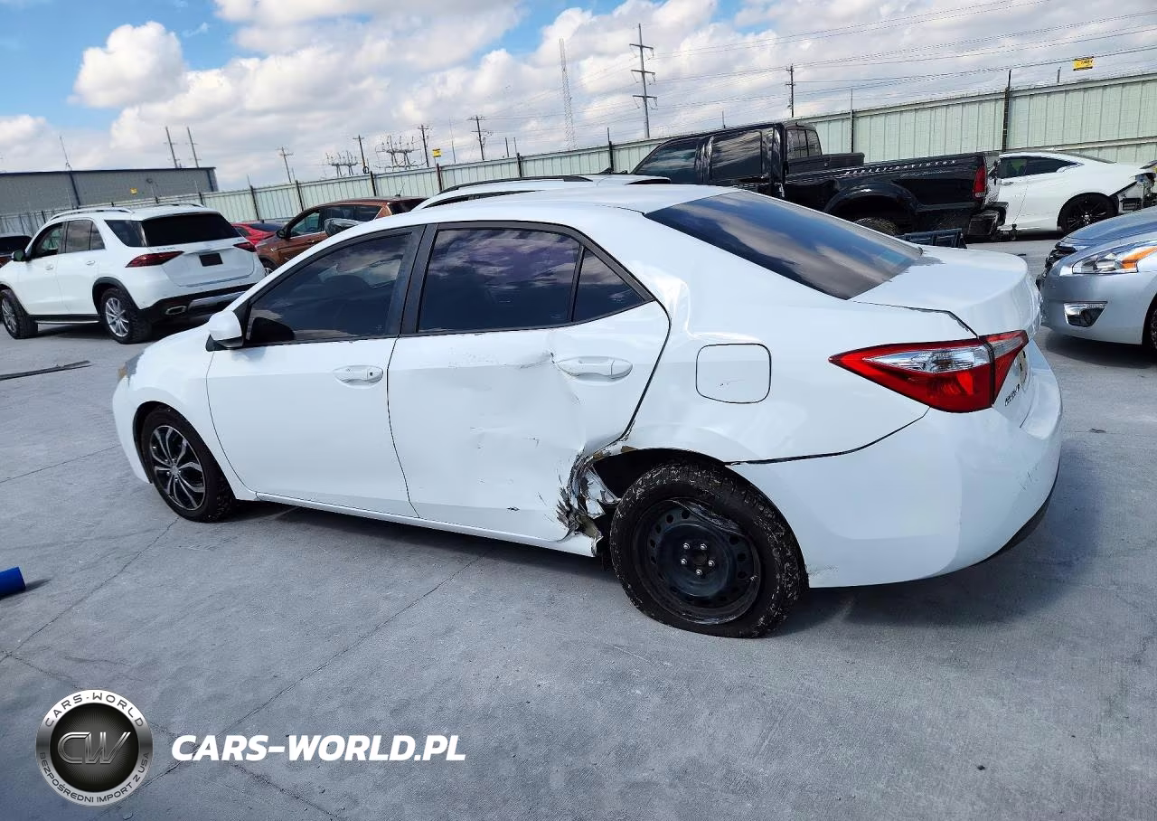 2015 Toyota Corolla Le VIN:5YFBURHE6FP207296 - 2