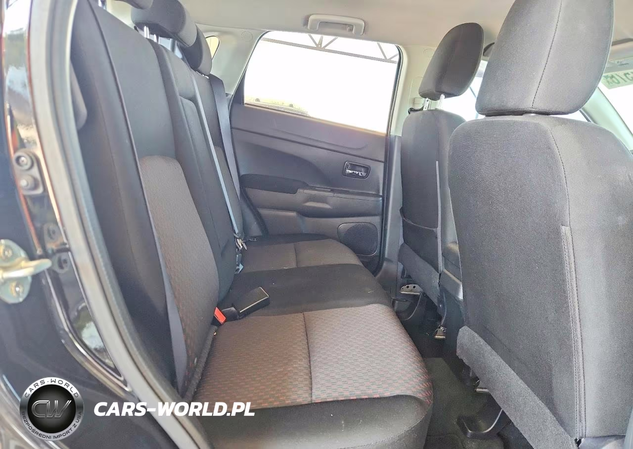 2019 Mitsubishi Outlander Sport Es VIN:JA4AP3AU6KU024425 - 10