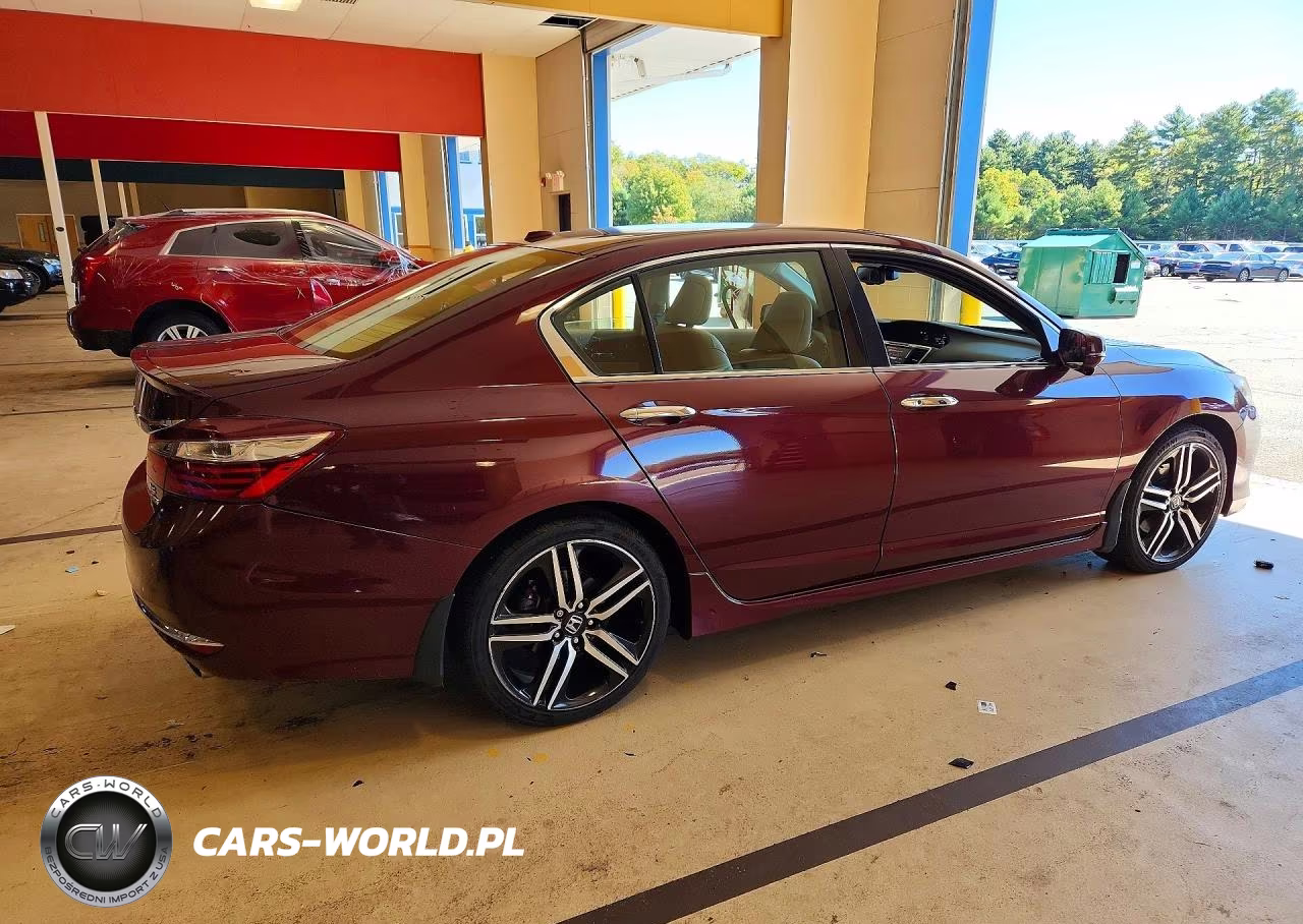 2017 Honda Accord Touring VIN:1HGCR3F90HA012327 - 3