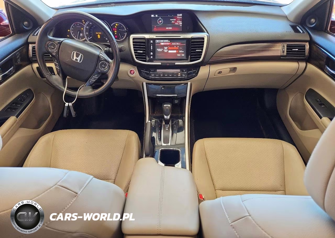 2017 Honda Accord Touring VIN:1HGCR3F90HA012327 - 8