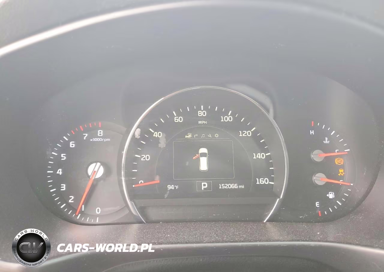 2018 Kia Sorento VIN:5XYPK4A58JG380016 - 9