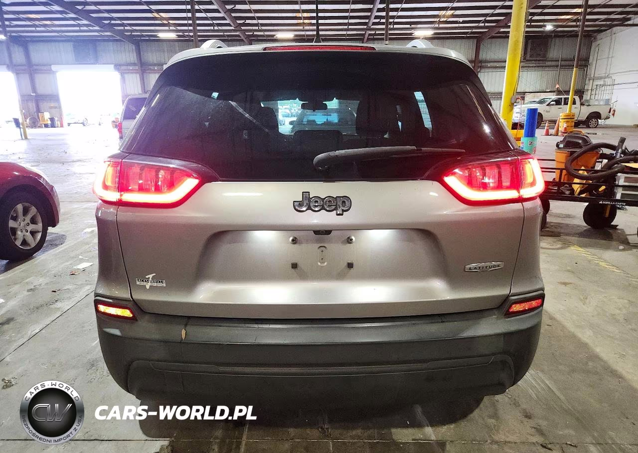 2019 Jeep Cherokee Latitude VIN:1C4PJLCB7KD187212 - 6