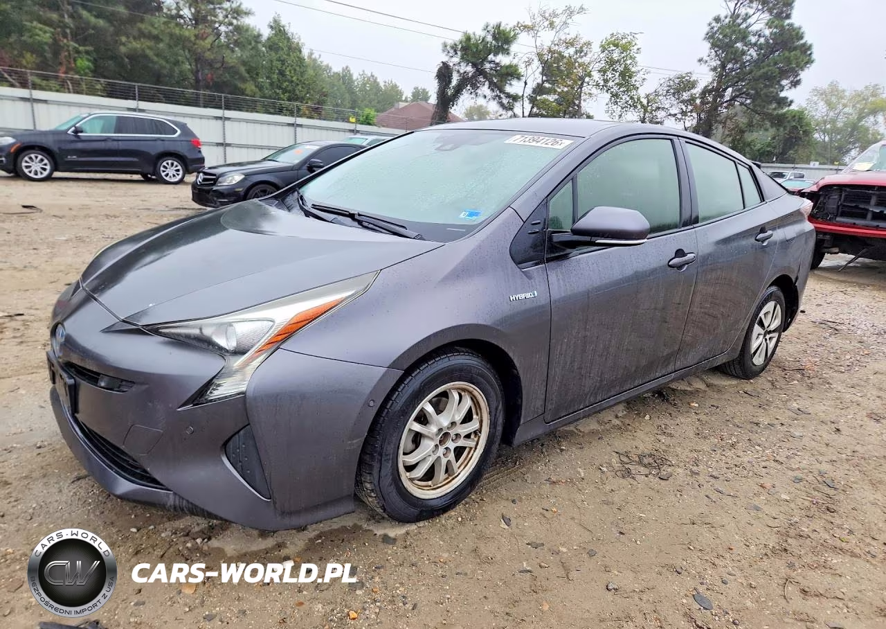 2017 Toyota Prius Three – zdjęcie 1 z 12