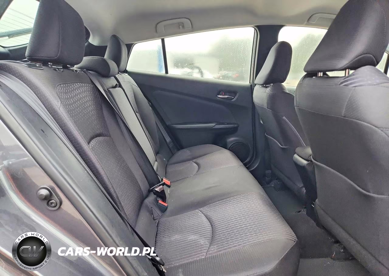 2017 Toyota Prius Three VIN:JTDKARFU5H3042484 - 10
